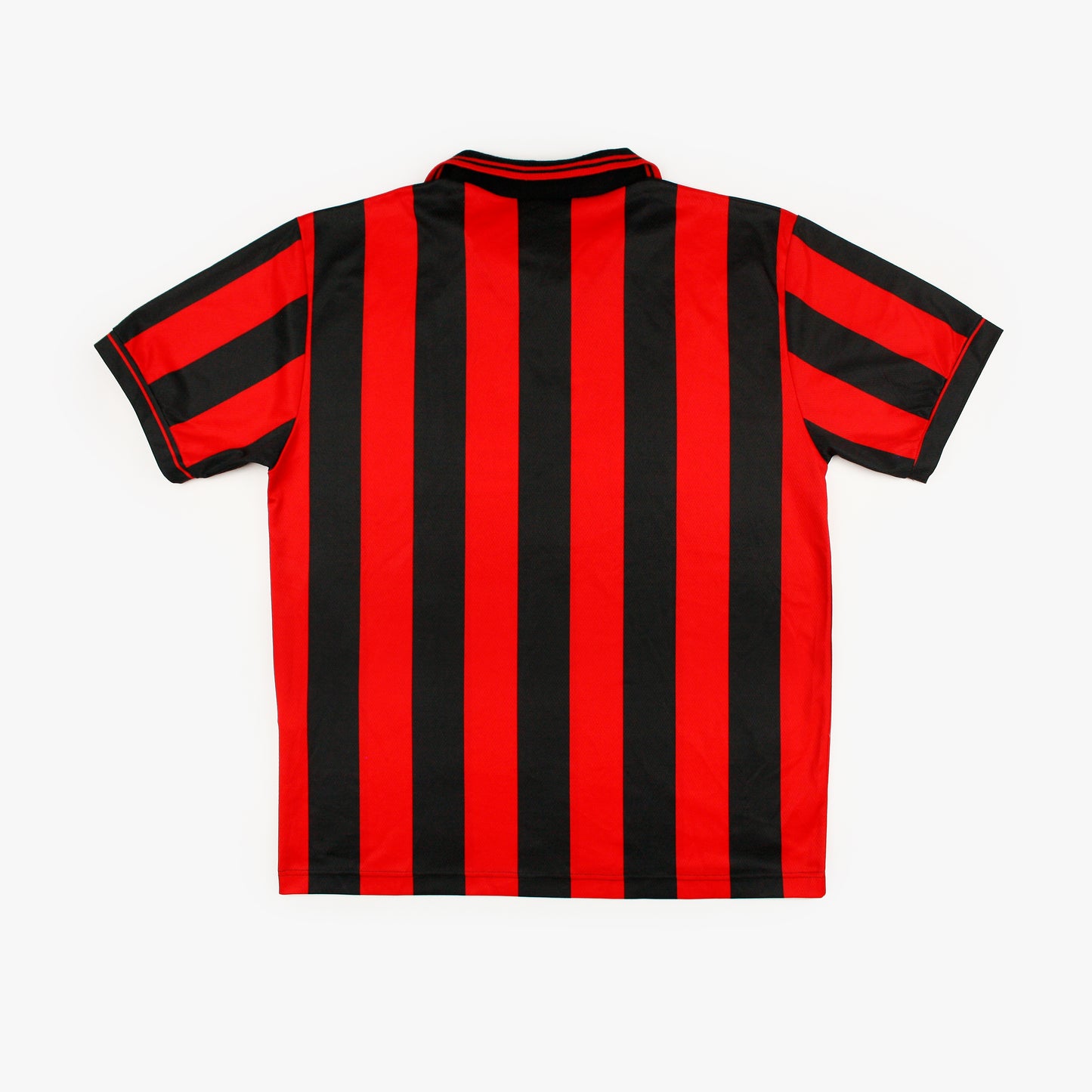 AC Milan 95/96 • Camiseta Local • L