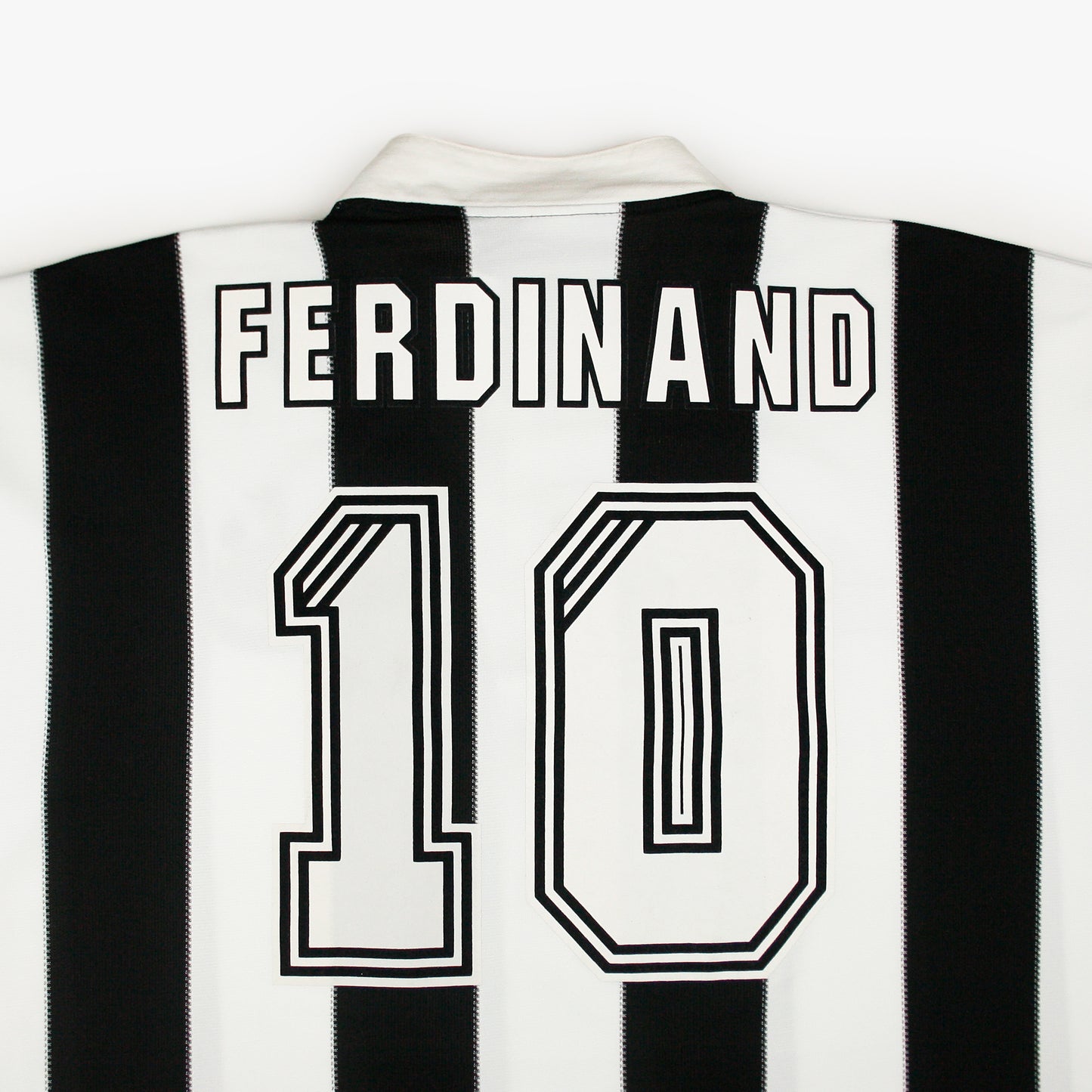 Newcastle United 95/97 • Camiseta Local • XL • Ferdinand #10